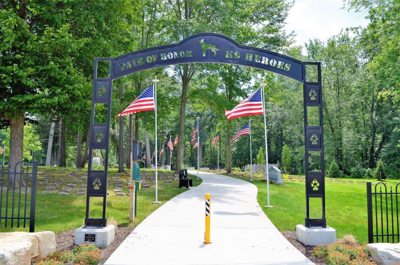 Photo of War Dog Memorial